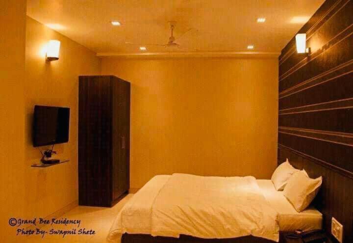 Hotel Grand Bee Residency Bhiwandi Luaran gambar